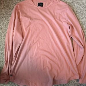 Men’s cuts long sleeve top